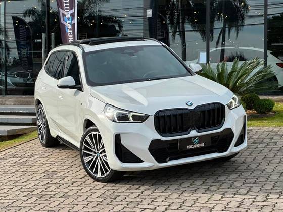 BMW X1 2.0 16V TURBO GASOLINA SDRIVE20I M SPORT STEPTRONIC BMW X1 2.0 16V TURBO GASOLINA SDRIVE20I M SPORT STEPTRONIC